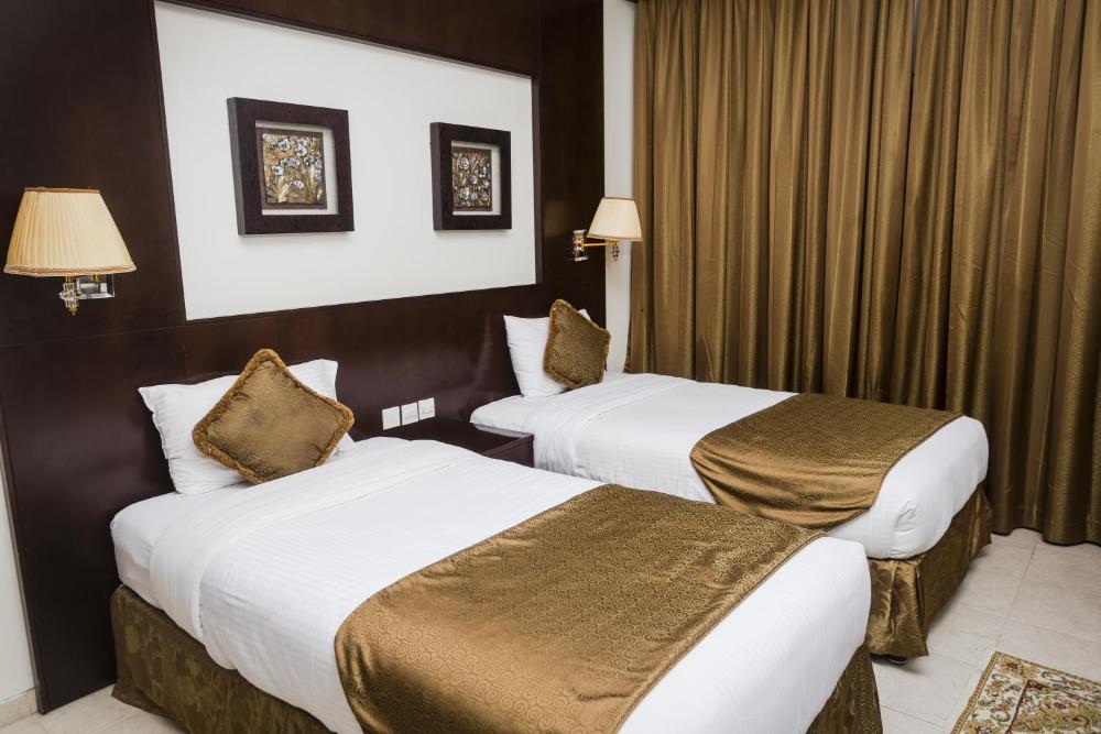 Executive 2-Bedroom Apartment at Arabian Dreams Hotel Apartments, photo 2